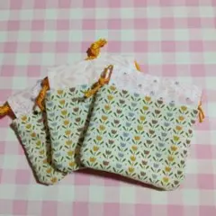 ハンドメイド　花柄ミニ巾着袋 3個セット