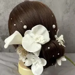 カラーと白胡蝶蘭髪飾り♡前撮り　成人式　和装　結婚式　袴　振袖　パール　卒業式