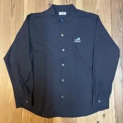 ブラック シャツ