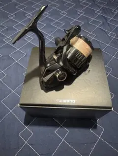 り*り様 シマノ 19ヴァンキッシュC2500SXG-B(04164) 未使用 19 ヴァンキッシュ C2500SHG SHIMANO 19ヴァンキッシュ C2500SHG