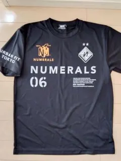 niko and …　NUMERALS Tシャツ　(サイズM) ブラック