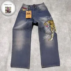 かっこいい‼️EVISU PARISの虎と蛇の刺繍デニムパンツ - メルカリ