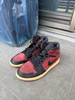 Nike Air Jordan 1 MID