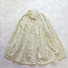 【新品未使用品】リバティ柄　小花柄　ギャザー　ブラウス