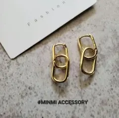 【新品】◼️匿名発送◼️Silver925♡チャンキー スクエア フープピアス♡