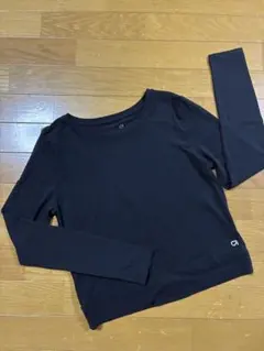 GapFit Breathe 長袖 トップス ブラック Sサイズのサムネイル