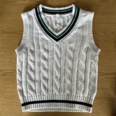ホワイト ケーブル編み Vネック S