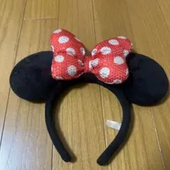 ミニーマウス カチューシャ 赤い水玉　キラキラ　スパンコール