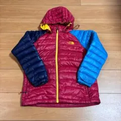 キッズダウン　ザノースフェイス ダウンジャケット レッド キッズ140