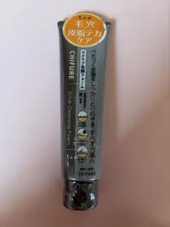 CHIFURE スクラブ洗顔フォーム 100g 先月末 購入のサムネイル