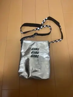 Item thumbnail for item dd6b1f32-46ff-4df9-bd86-8175a2f71a60