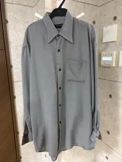 グレー ポケット付き長袖シャツのサムネイル