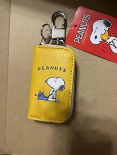 PEANUTS スヌーピー キーケース イエロー
