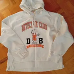 新品☆earth ホワイトパーカー