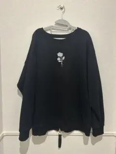 ADRE黒花刺繍トレーナー