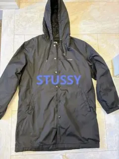 STUSSY ブラック ナイロンジャケット フード付き