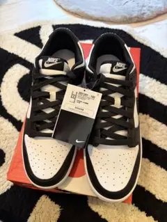 新品未使用 NIKE DUNK LOW RETRO パンダ白黒　us10.5