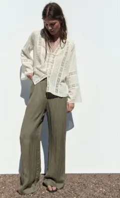 【新品未使用】ジャガードブラウス(ZARA)のサムネイル