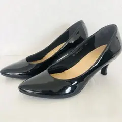 POOL SIDE エナメル パンプス 24cm ポインテッドトゥ 黒のサムネイル