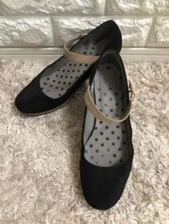 【最終値下げ!!即購入OK!!】フラッグジェイストラップ付きハイヒールパンプスのサムネイル