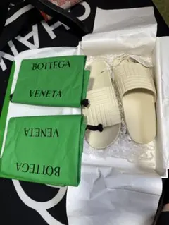 BOTTEGA VENETA BRANDNEW 39のサムネイル