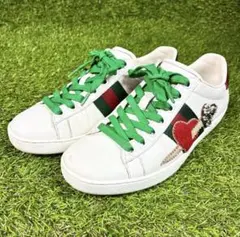 GUCCI スニーカー ハート ビジュー 刺繍