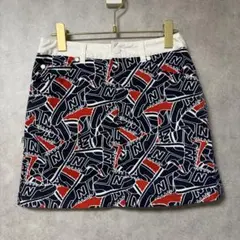New Balance Golf 総柄スカート スニーカー柄のサムネイル