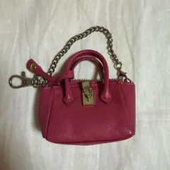 サマンサタバサ　ミニバックチャーム