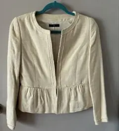 アイボリージャケット　白　ノーカラージャケット　卒業式　入学式