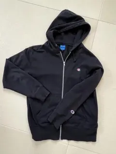 チャンピオン　ジップパーカー
