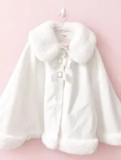 Avail Majoretty ケープコート(ホワイト)