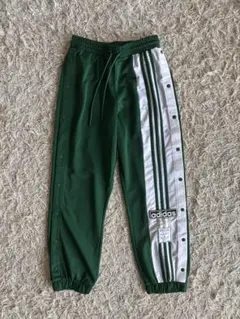 Item thumbnail for item d596a91a-06a3-4095-8442-b84431b9da39