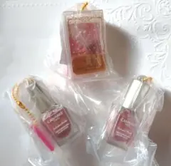 キャンメイク ミニチュアコレクション グロウフルールチークス カラフルネイルズ