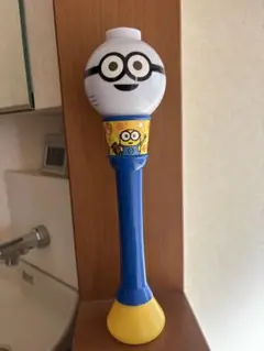 【動作異常なし】USJ ミニオンズ 光るシャボン玉ペンライトのサムネイル