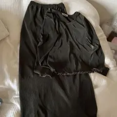 セットアップ　モスグリーン　プリーツ上下