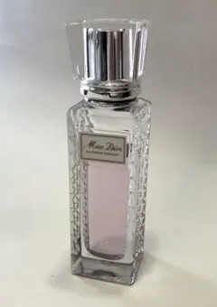 ミスディオール ブルーミングブーケ ローラーパール 20ml 7割