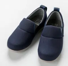 Item thumbnail for item 4cc7b0ac-1cda-4ccb-972f-d8efcfd90f1c