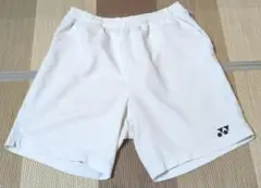 YONEX　ヨネックス　ハーフパンツ　サイズL　白