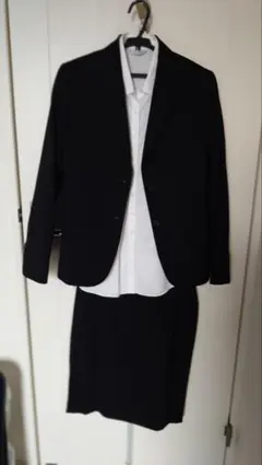 青山　スーツセット　レディース
