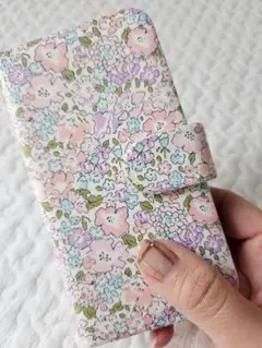 mayukaさま専用ページ 花柄 手帳型ケース ベルト付き パステル春 かわいいのサムネイル