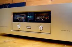 Accuphase 純A級 パワーアンプ A-20 動作良好　アキュフェーズ