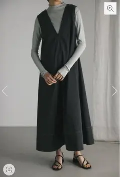 ディープVステッチフレアワンピース