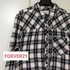 FOREVER21 チェック柄長袖シャツ　綿100%