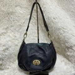 りゆ様ご予約　Beaure　ビュレ　ハンドバッグ　肩掛け　本革　レザー　黒