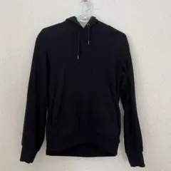 UNIQLO ブラック フード付きパーカー S