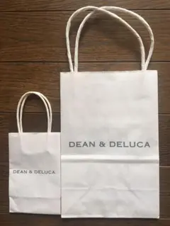 ディーンアンドデルーカ 紙袋です☆
