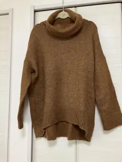 タートルネックニット