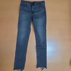 UNIQLO ウルトラストレッチジーンズ　ダメージ　ブラック　26 スキニー