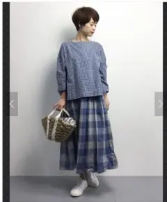 Item thumbnail for item e5f344fc-43cd-478d-9360-7e3aad317f9c