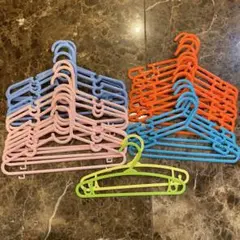 子供用カラフルハンガー30本セット